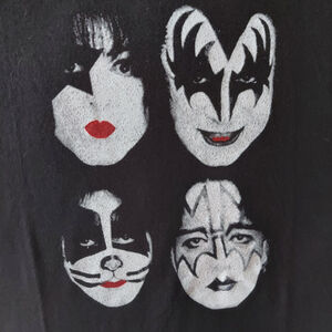 KISS Womens T-shirt Size Small Features Original Lineup Gene, Paul, Ace, Peter